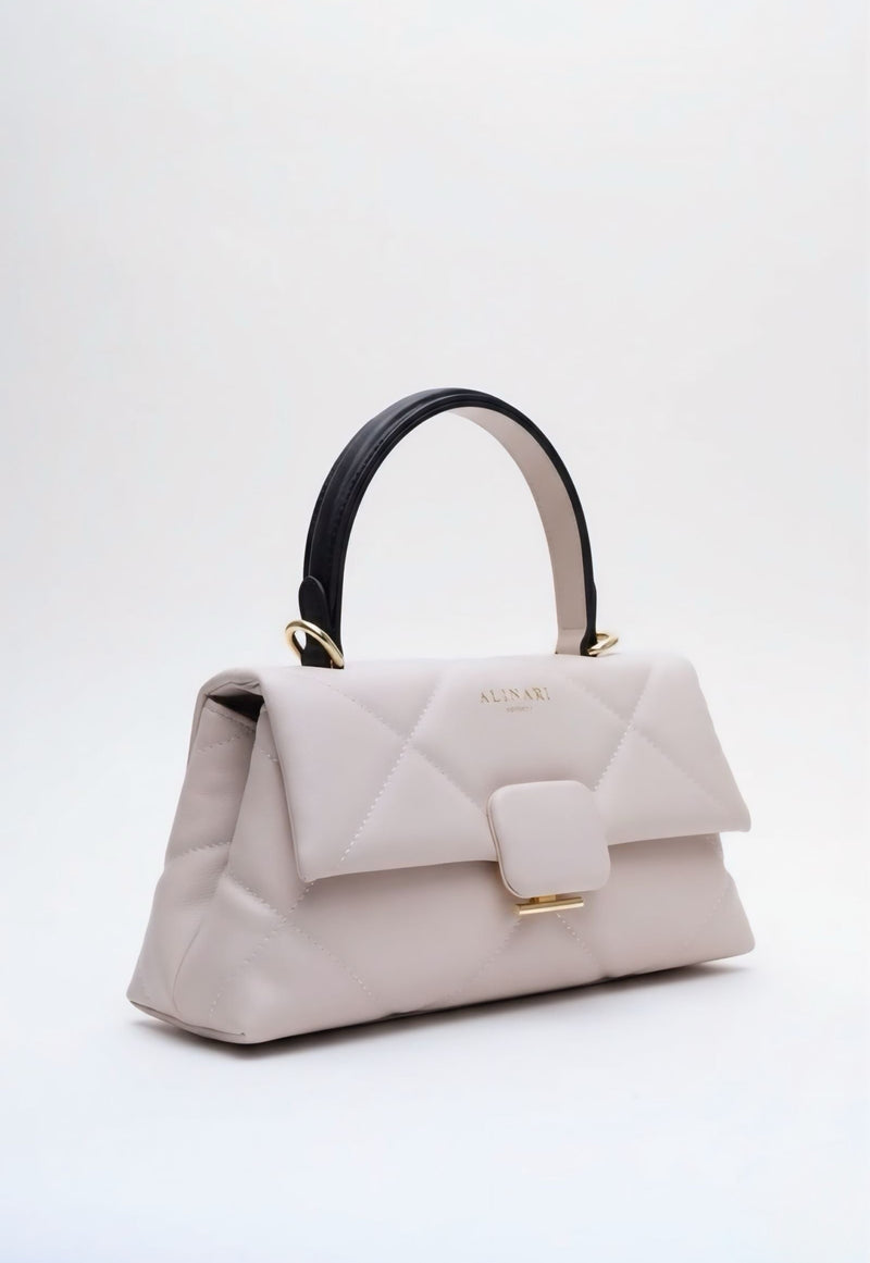 Alita, shoulder bag in white quilted Italian leather – three-quarter view – Made in Italy