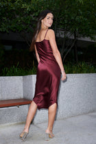 Chiara, silk midi dress in burgundy 100% Mulberry silk – on model 4 – Alinari Firenze