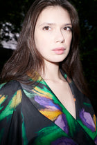 Rosa, shirt dress in iris-print 100% Mulberry silk – on model 3 – Alinari Firenze