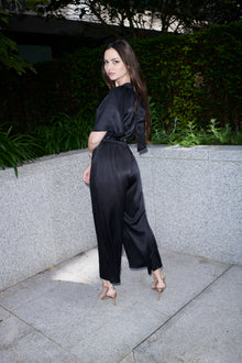 Vittoria, jumpsuit in black 100% Mulberry silk – on model 2 – Alinari Firenze